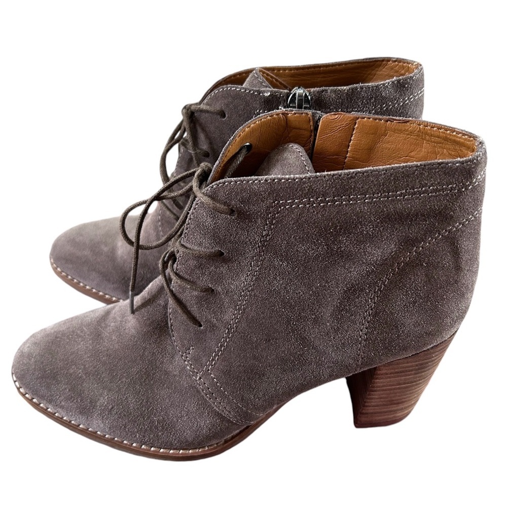 Franco Sarto | Women’s grey suede lace‎ up ankle booties, chunky heel, size 6.5